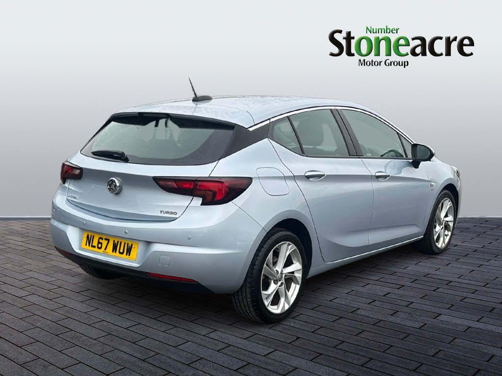 Vauxhall Astra Image 3