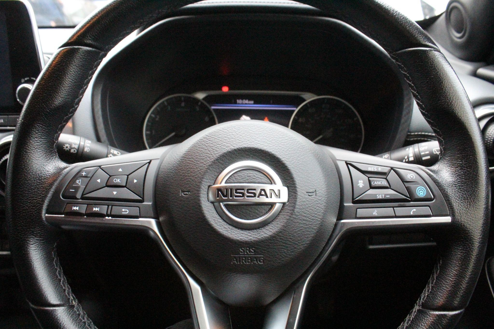 Nissan Juke Image 11