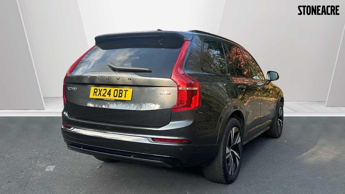 Volvo XC90 Image 8