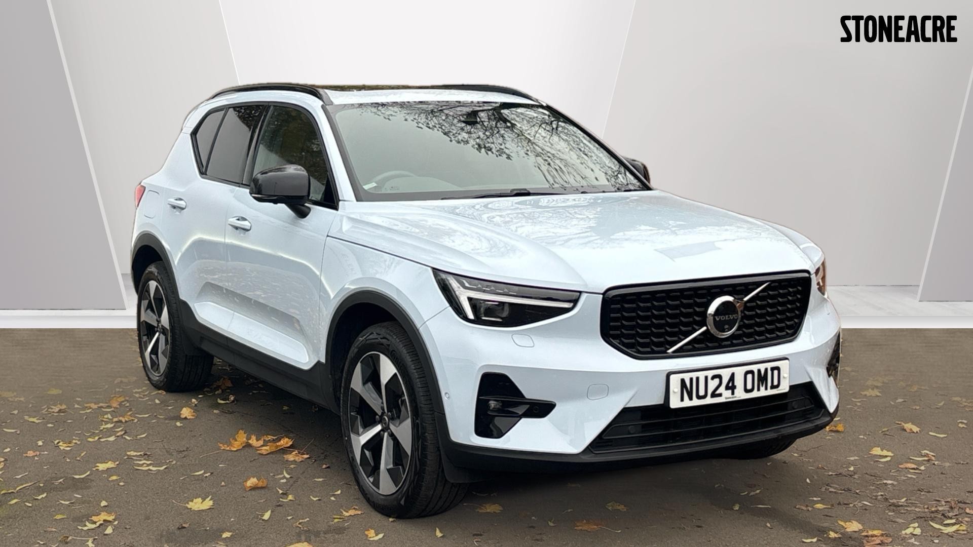 Volvo XC40 Image 1