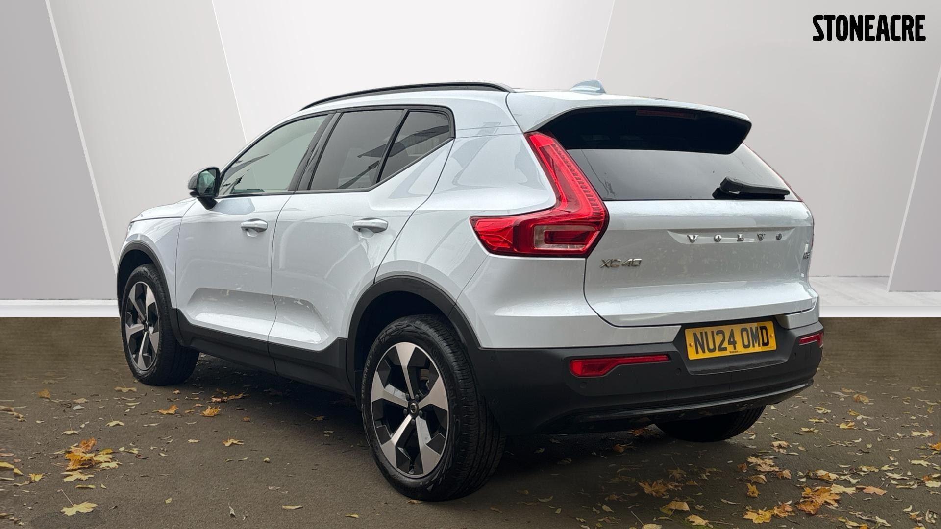 Volvo XC40 Image 2