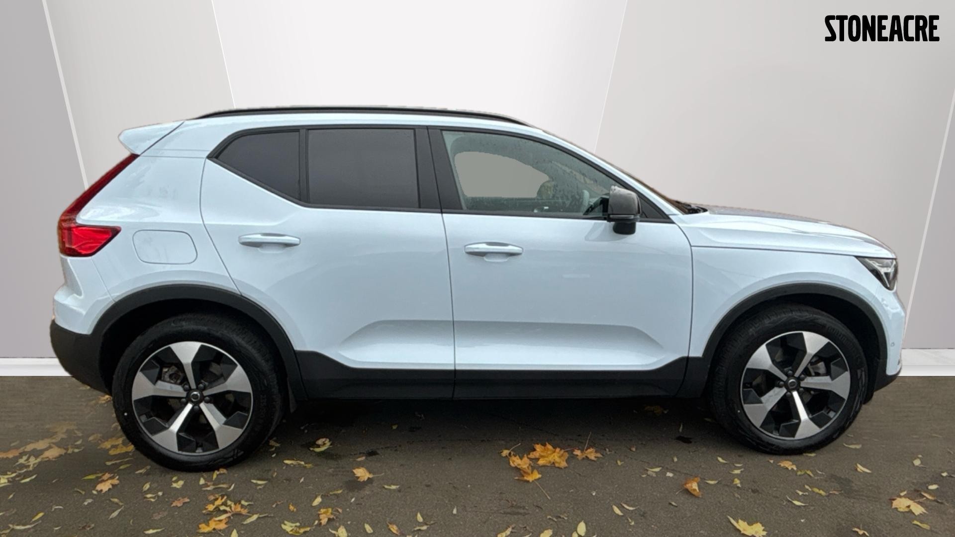 Volvo XC40 Image 3