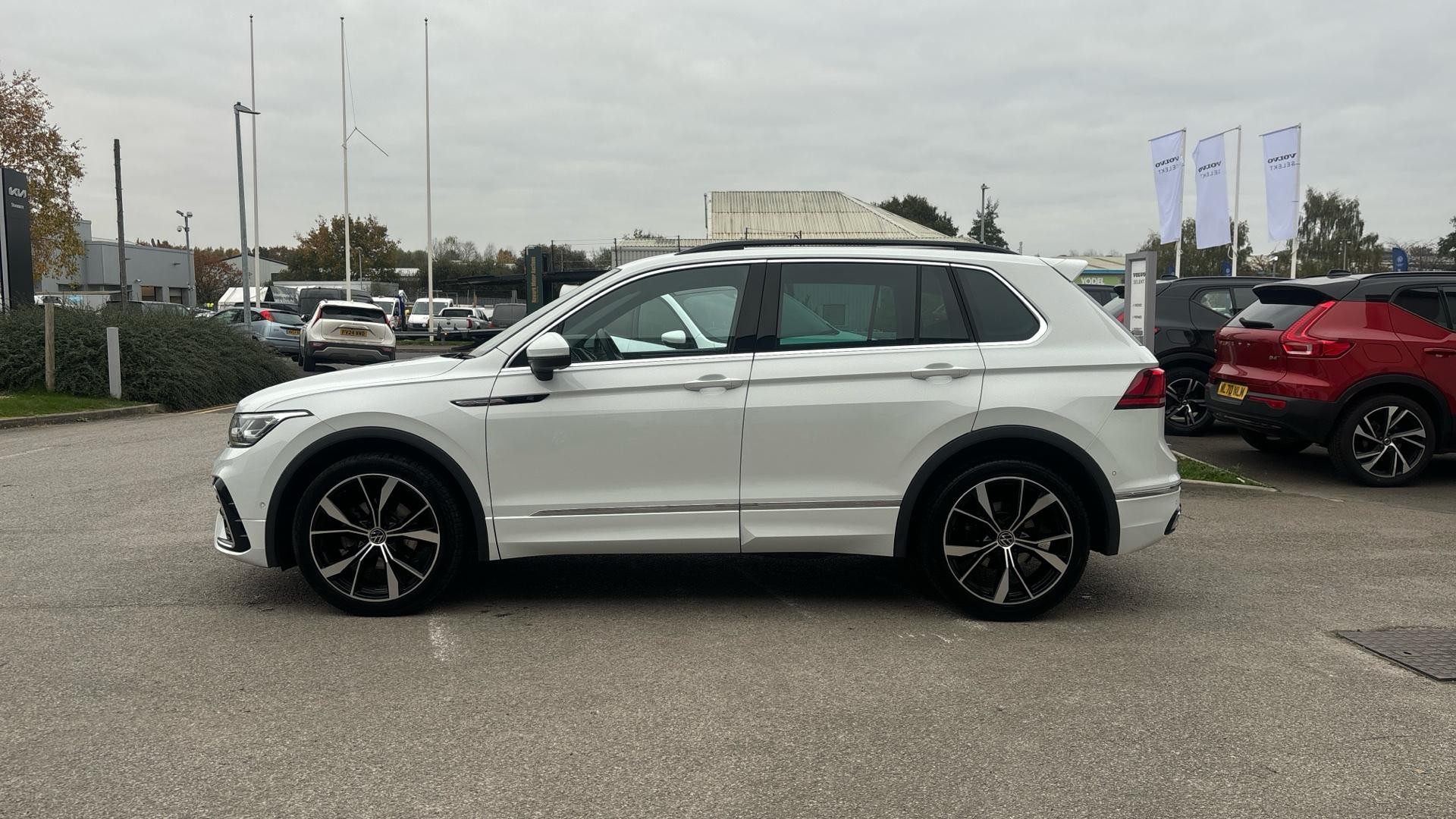 Volkswagen Tiguan Image 8