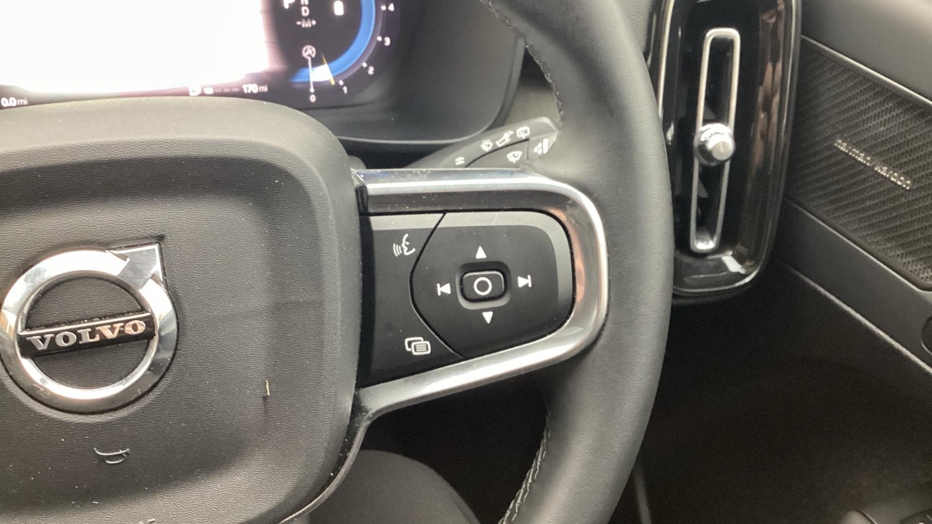 Volvo XC40 Image 19