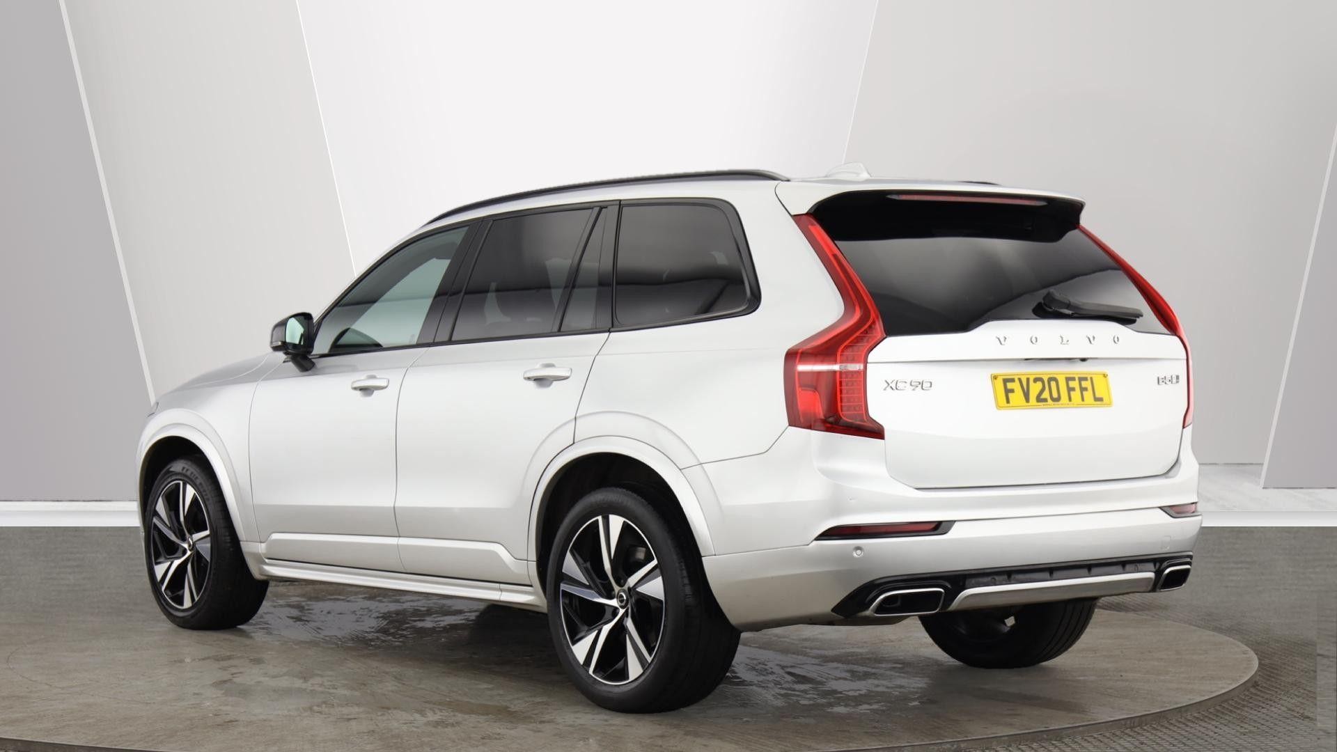 Volvo XC90 Image 3