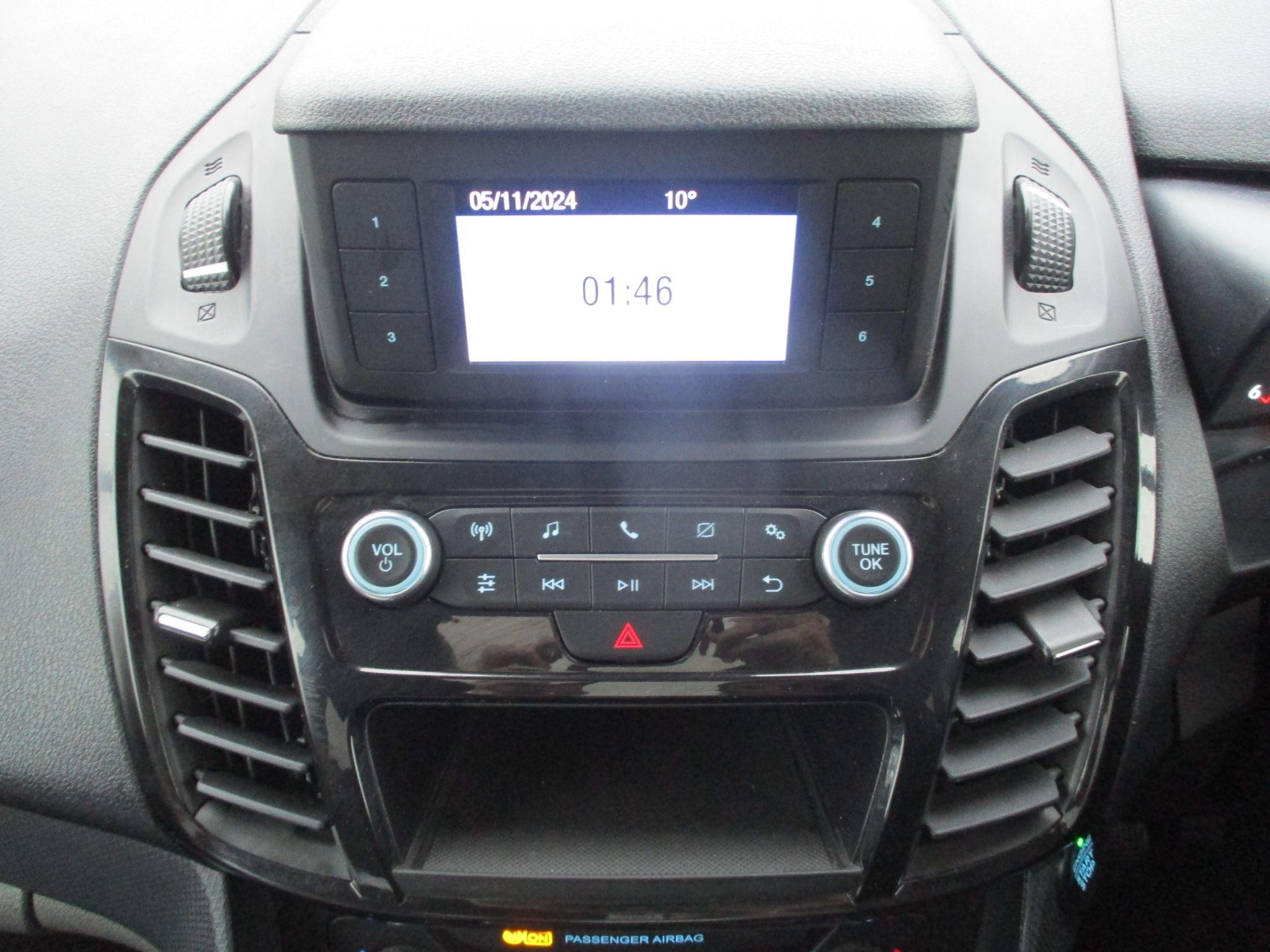 Ford Tourneo Connect Image 15