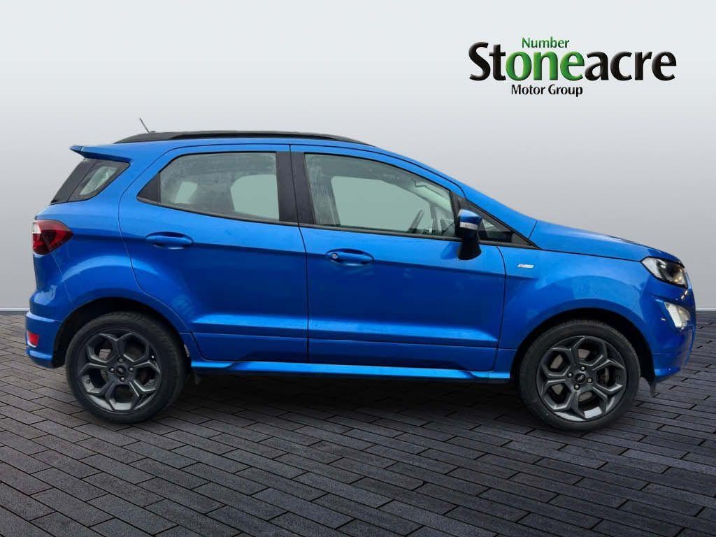 Ford EcoSport Image 2