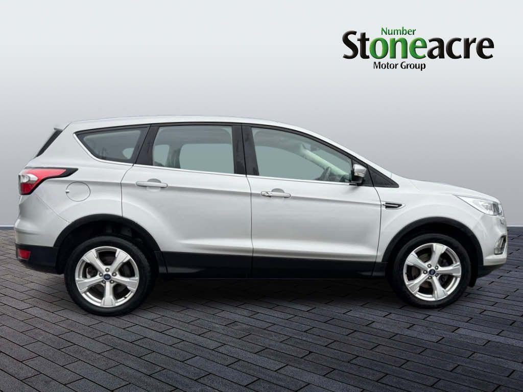 Ford Kuga Image 2