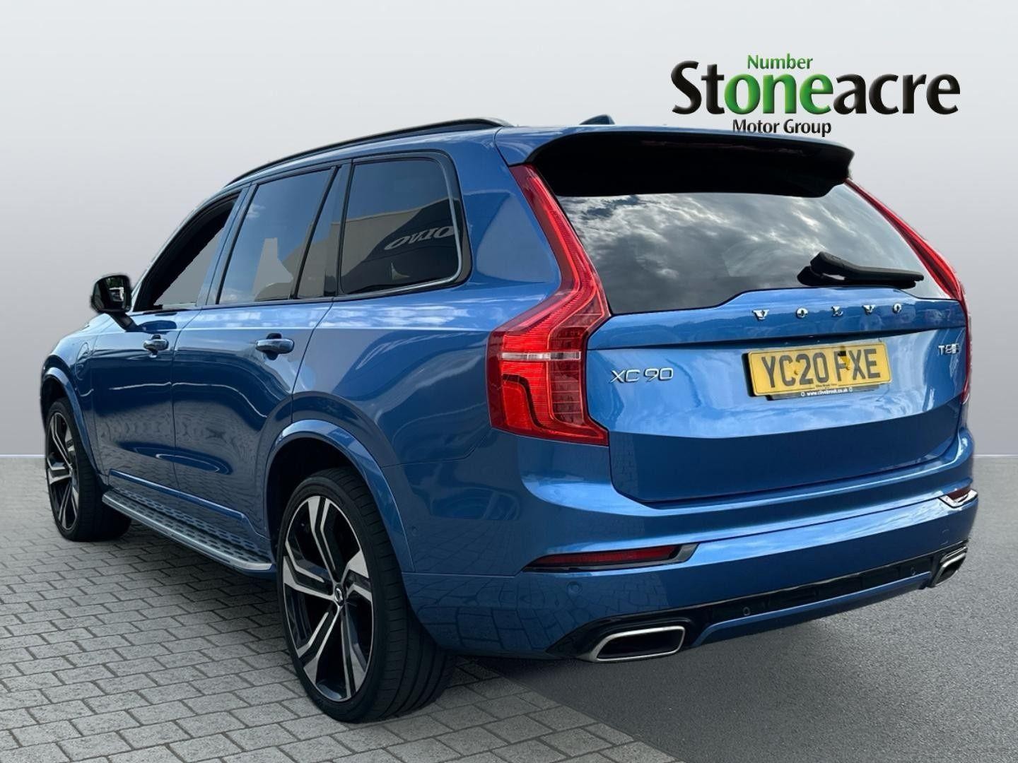 Volvo XC90 Image 2