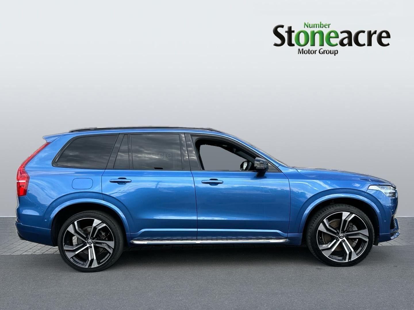 Volvo XC90 Image 3