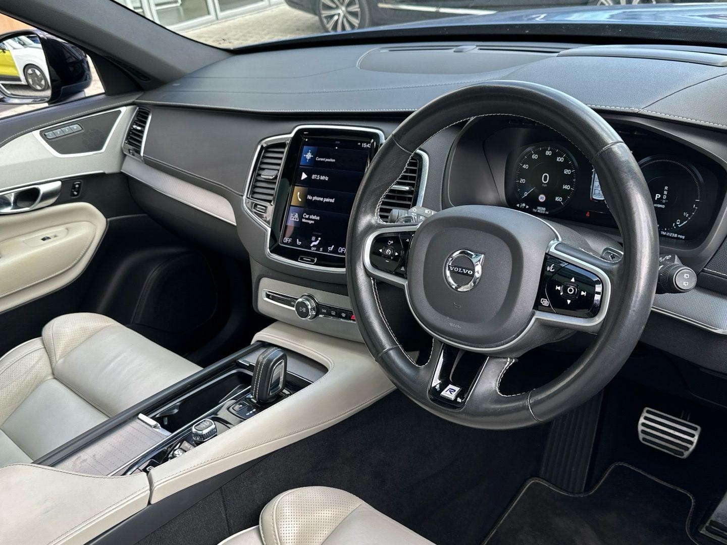 Volvo XC90 Image 5