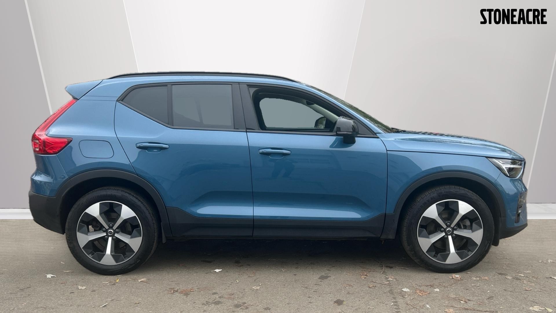 Volvo XC40 Image 3