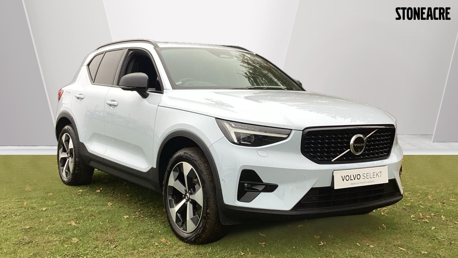 Volvo XC40 Image 1