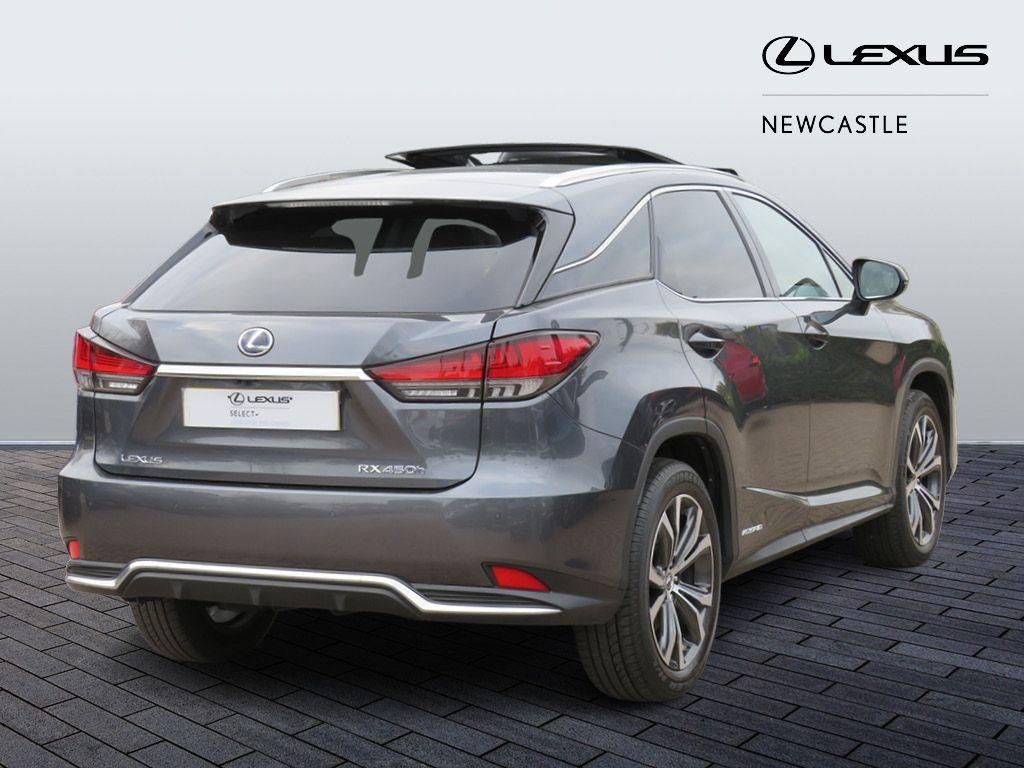 Lexus RX Self-Charging Hybrid Image 5