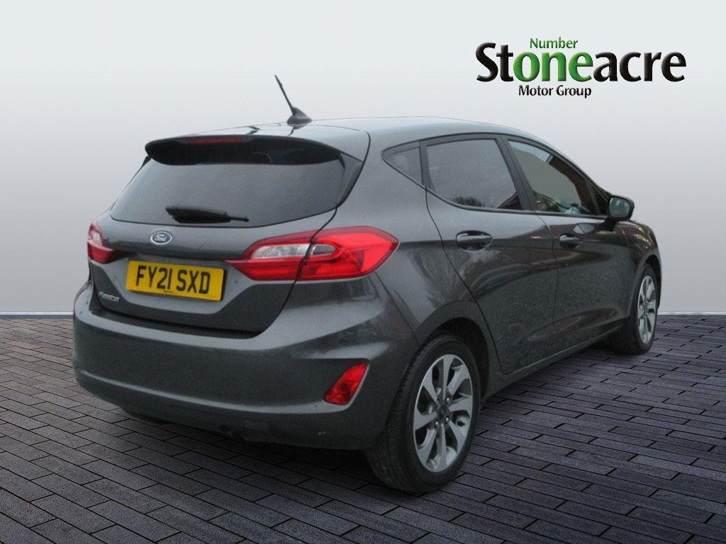 Ford Fiesta Image 3