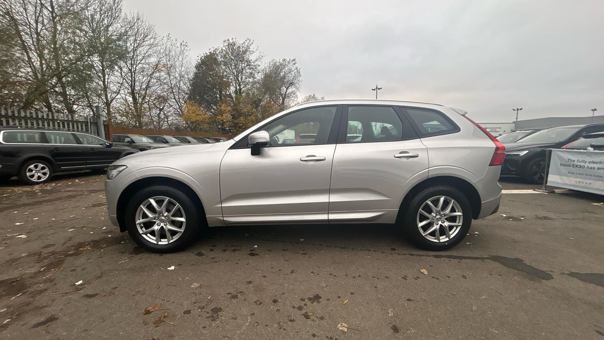 Volvo XC60 Image 8