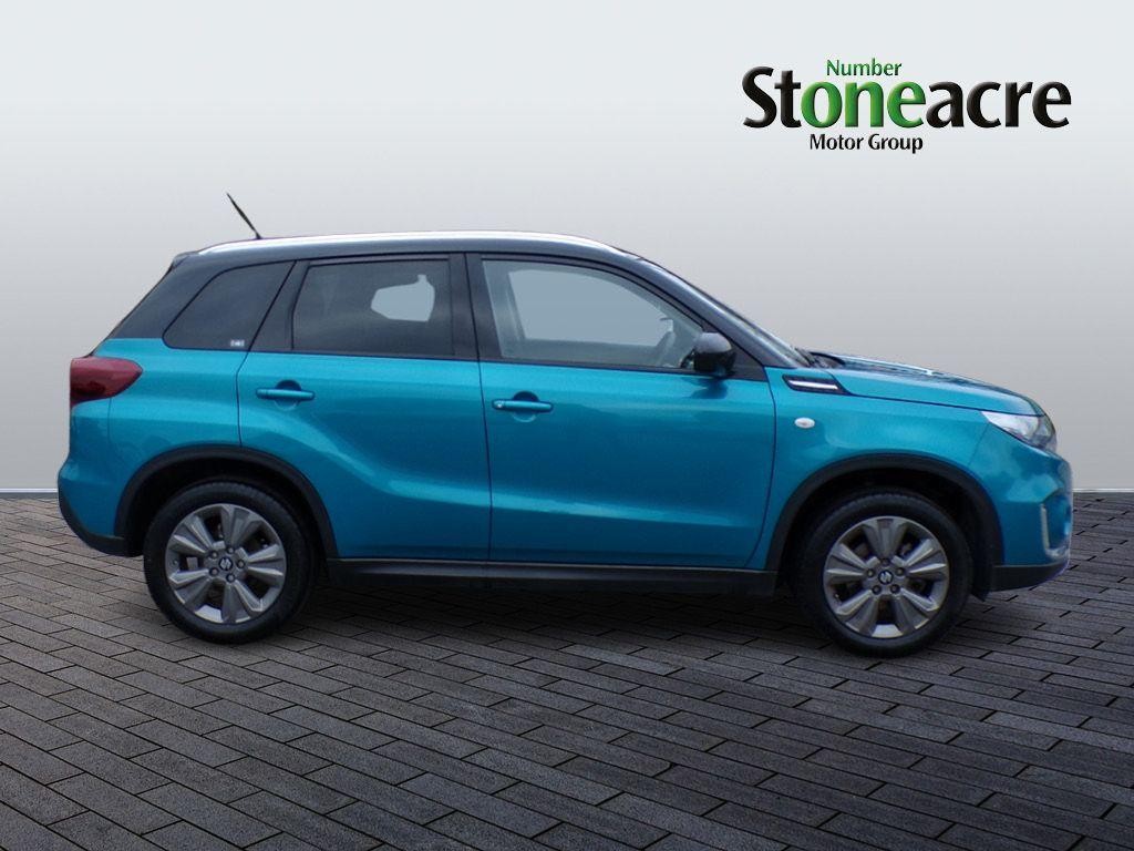 Suzuki Vitara Image 2