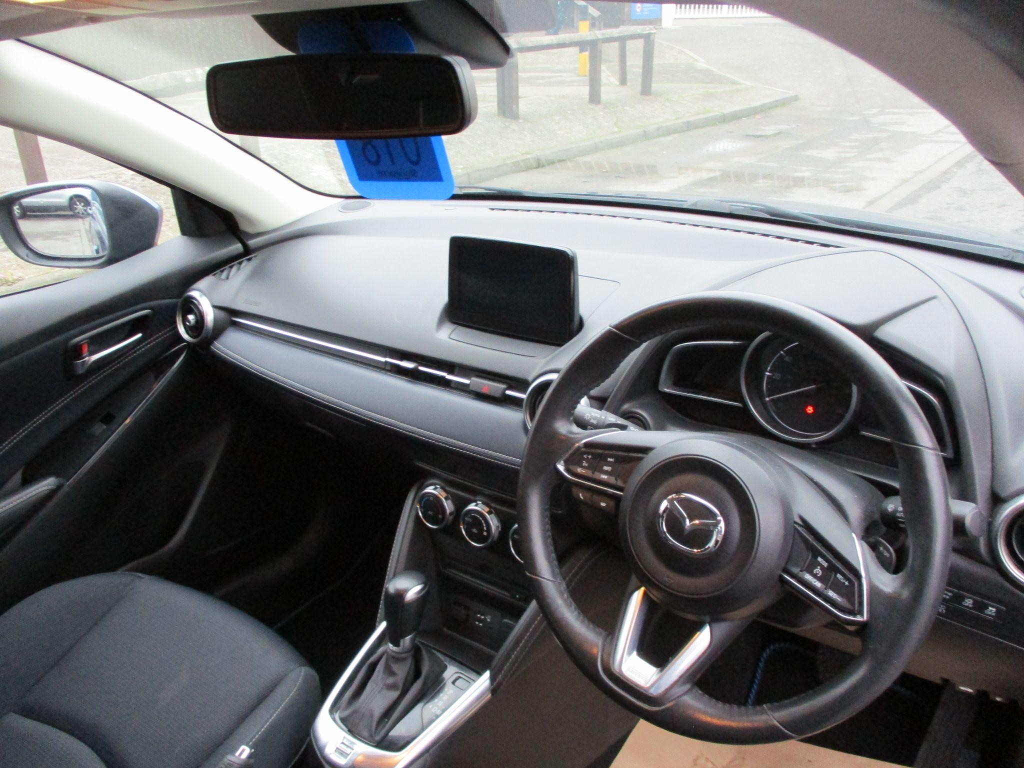 Mazda2 Image 15