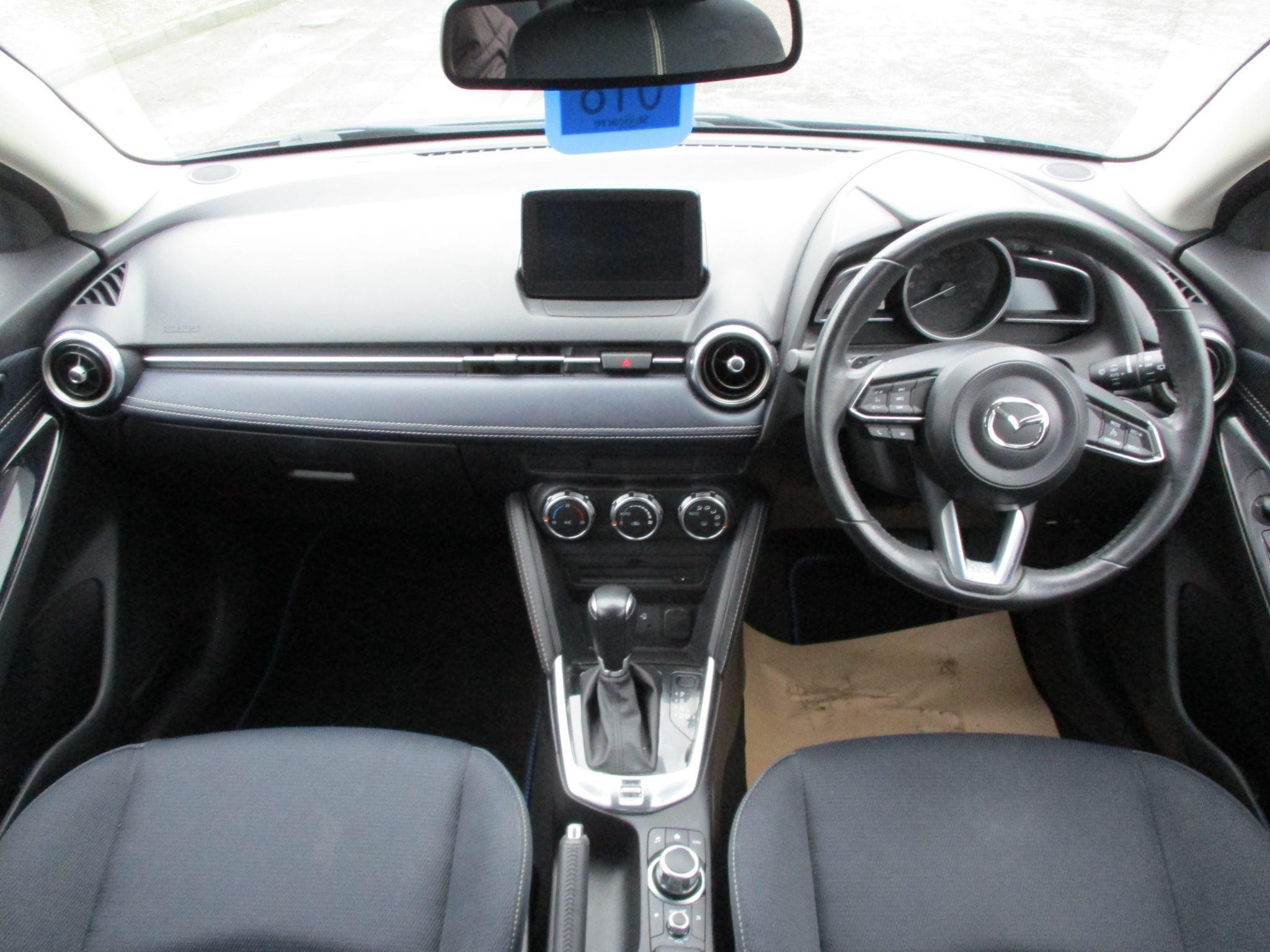 Mazda2 Image 16