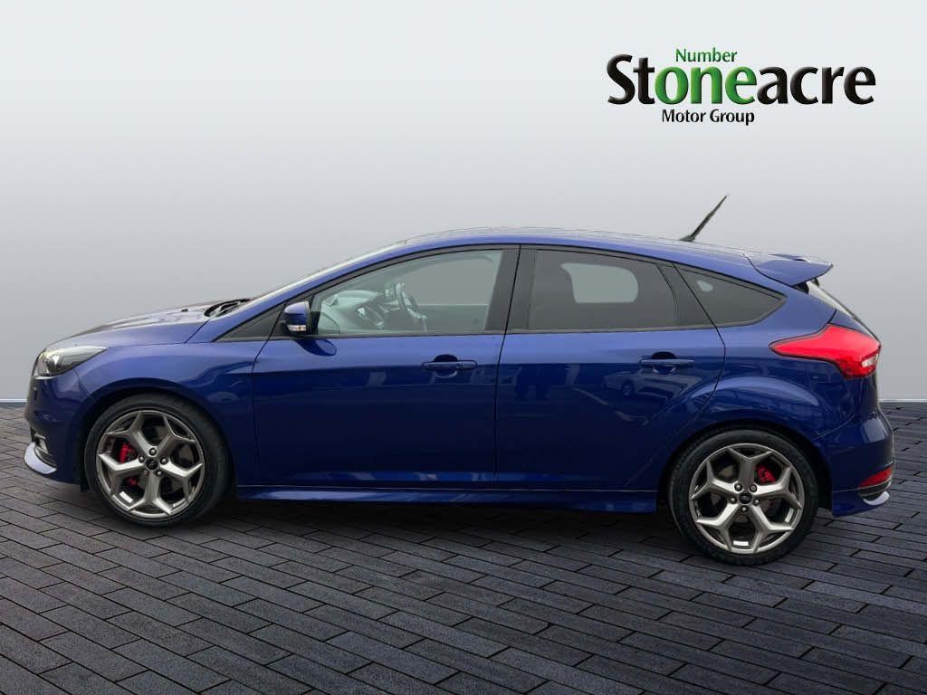 Ford Focus Image 6