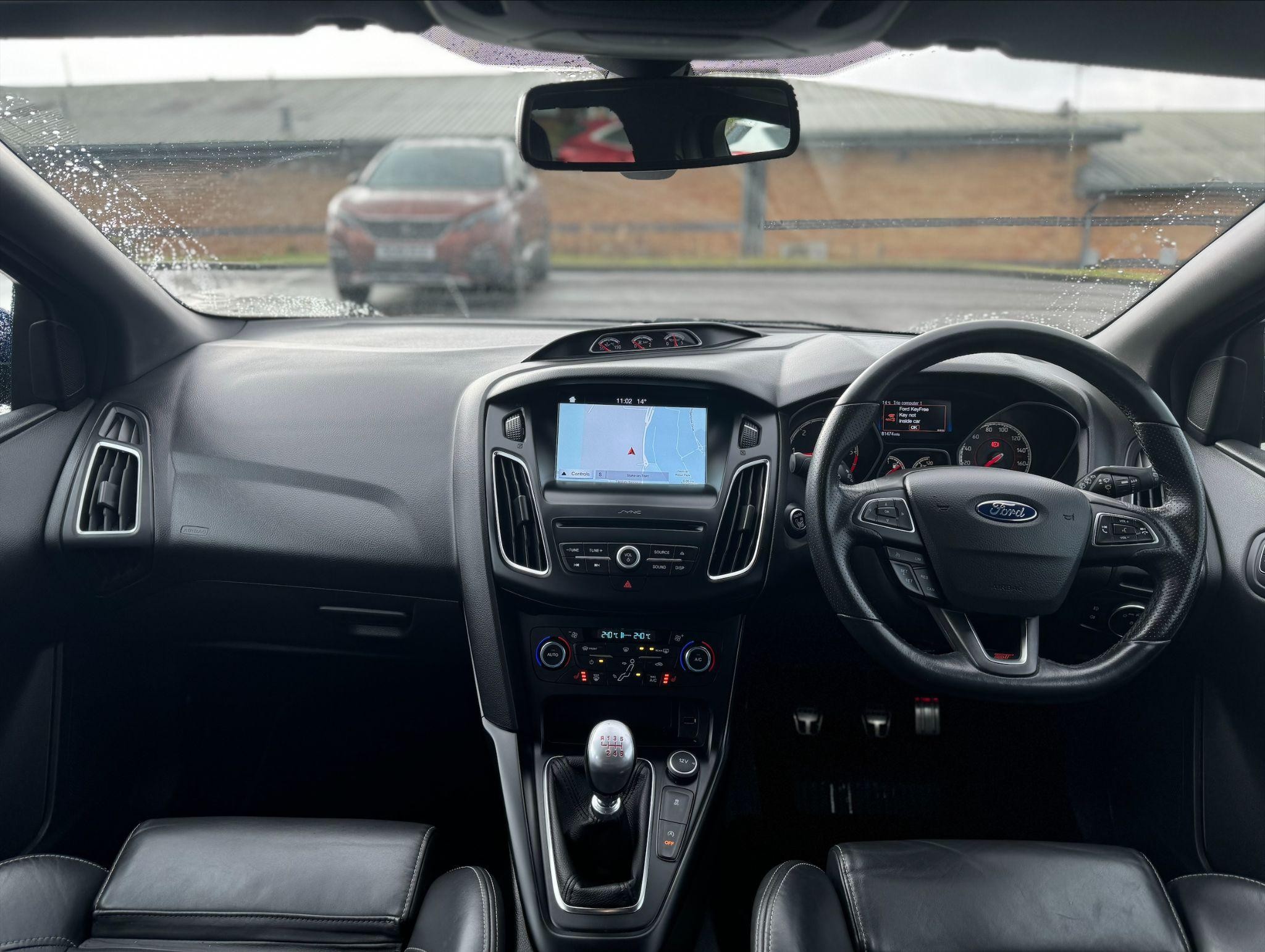 Ford Focus Image 10