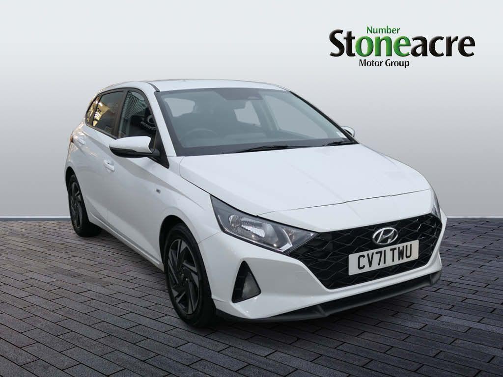 Hyundai i20 Image 1