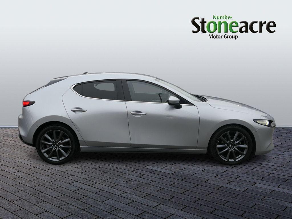 Mazda3 Image 2