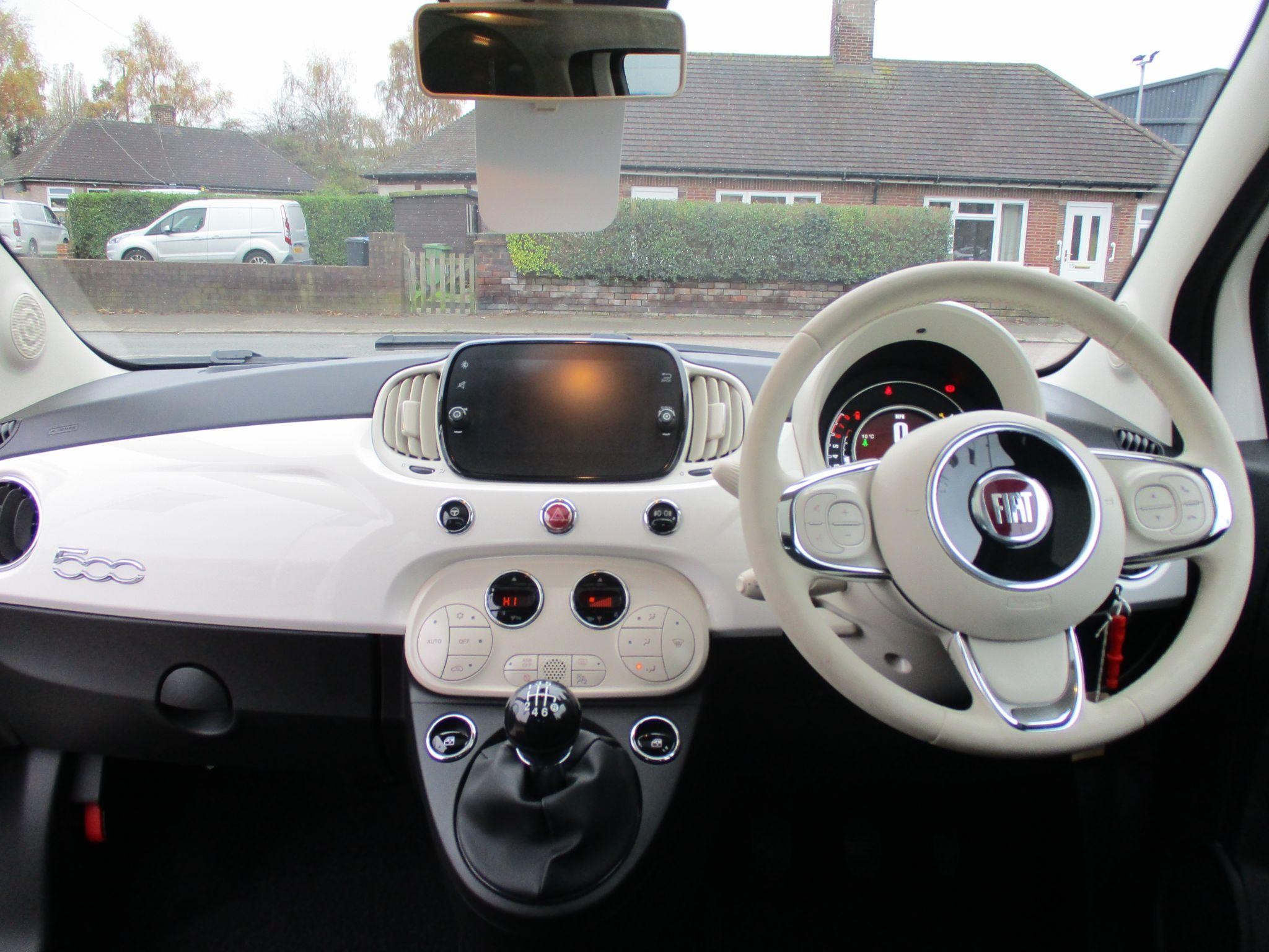 Fiat 500 Hybrid Image 17