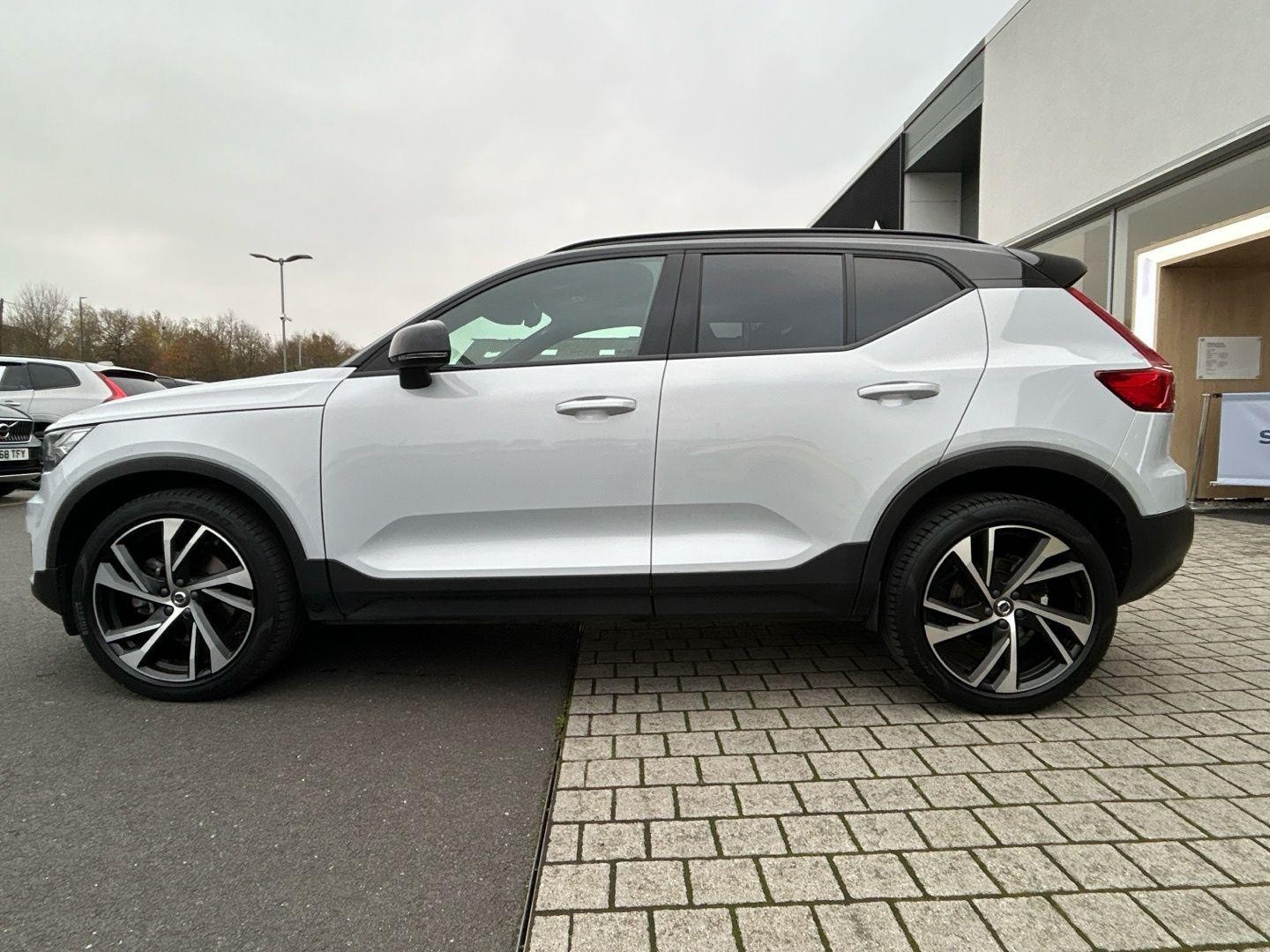 Volvo XC40 Image 8