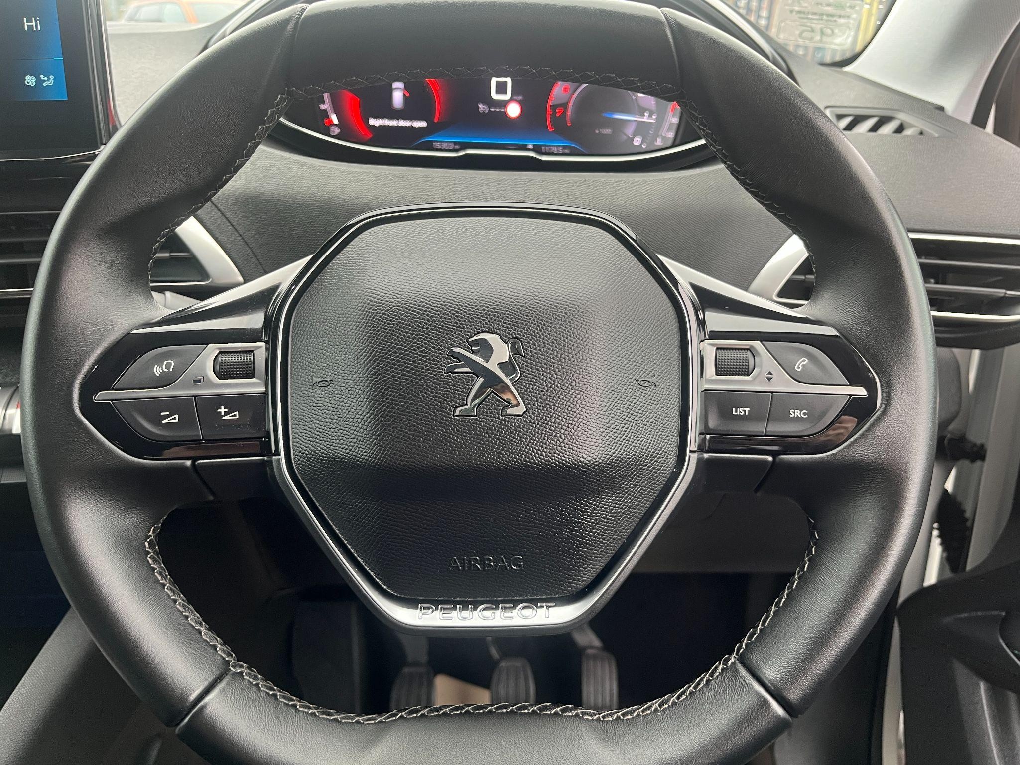 Peugeot 3008 Image 12