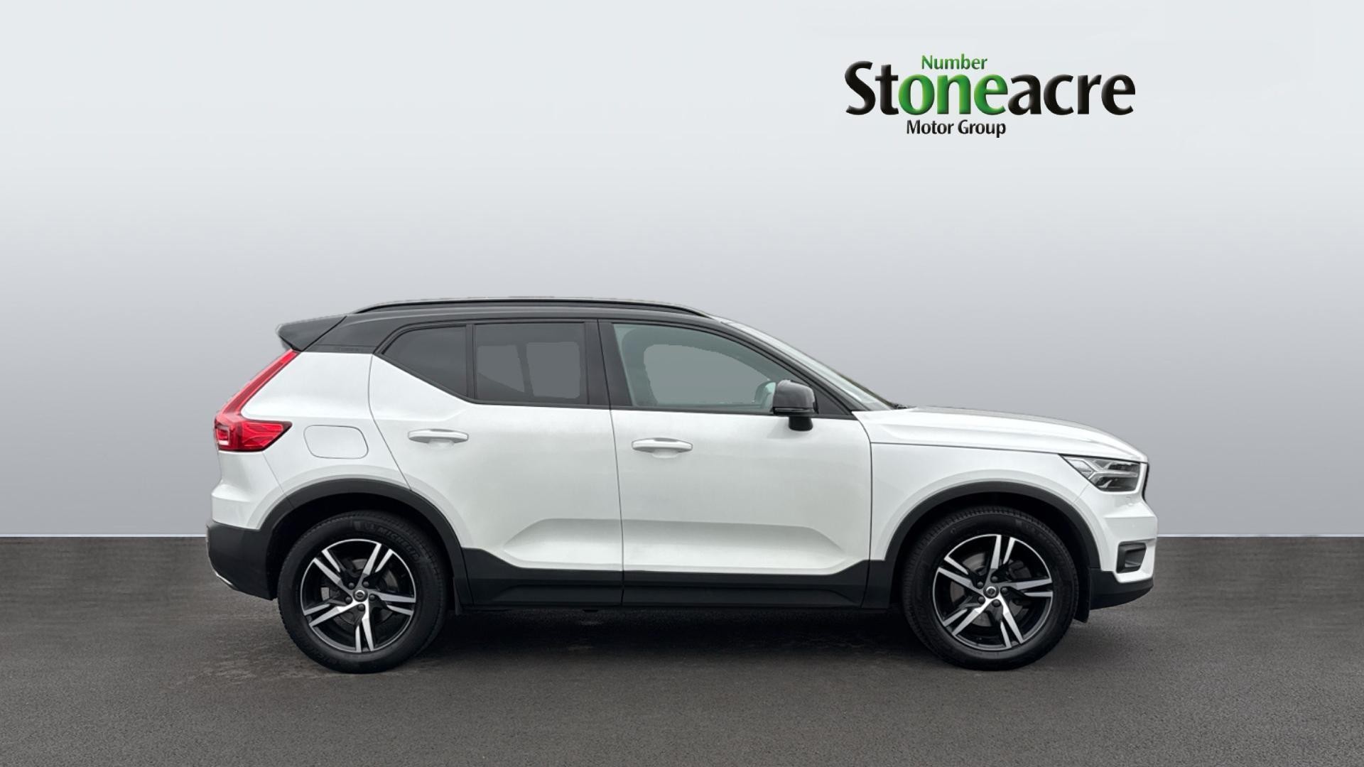 Volvo XC40 Image 3