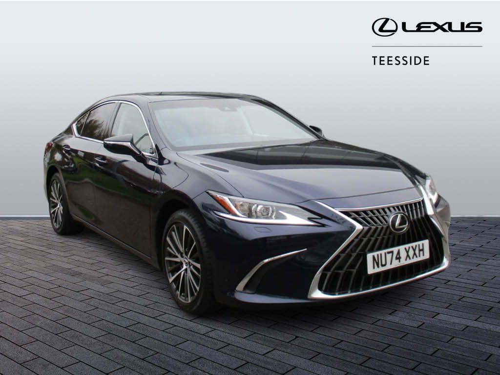 Lexus ES Image 1