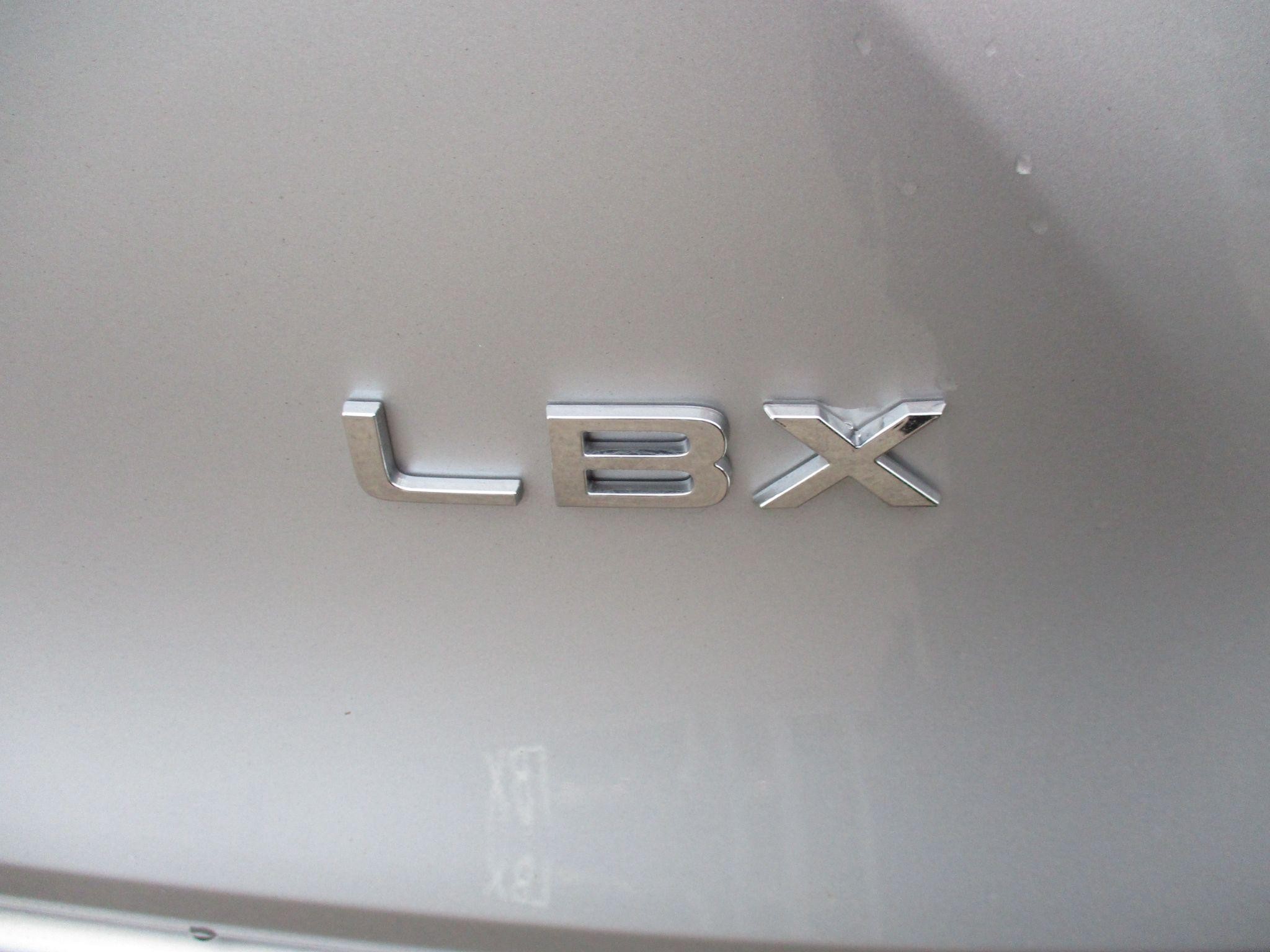 Lexus LBX Image 38