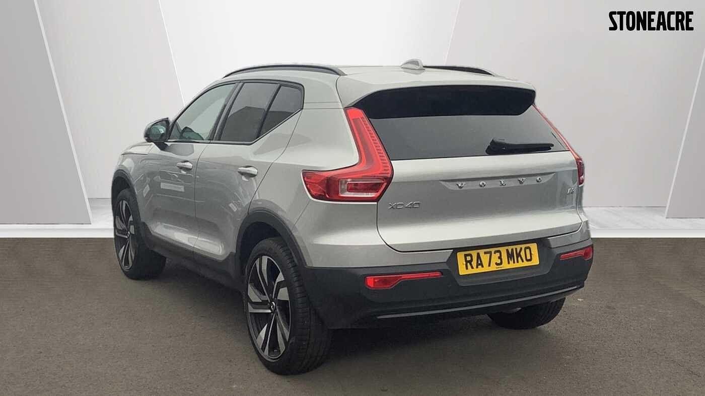 Volvo XC40 Image 2