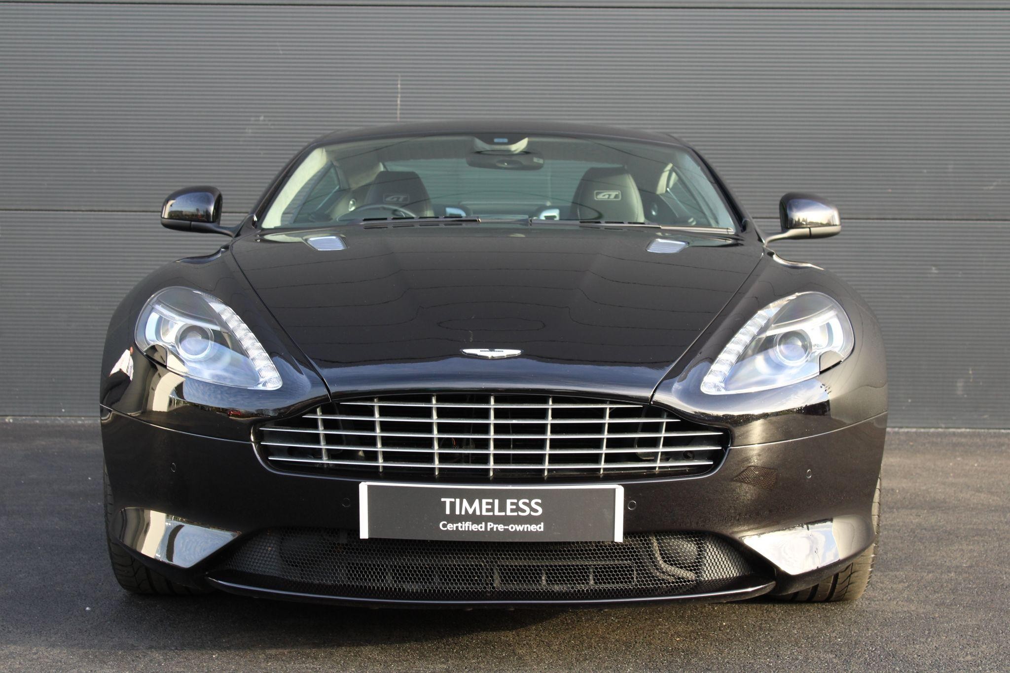 Aston Martin DB9 Image 10