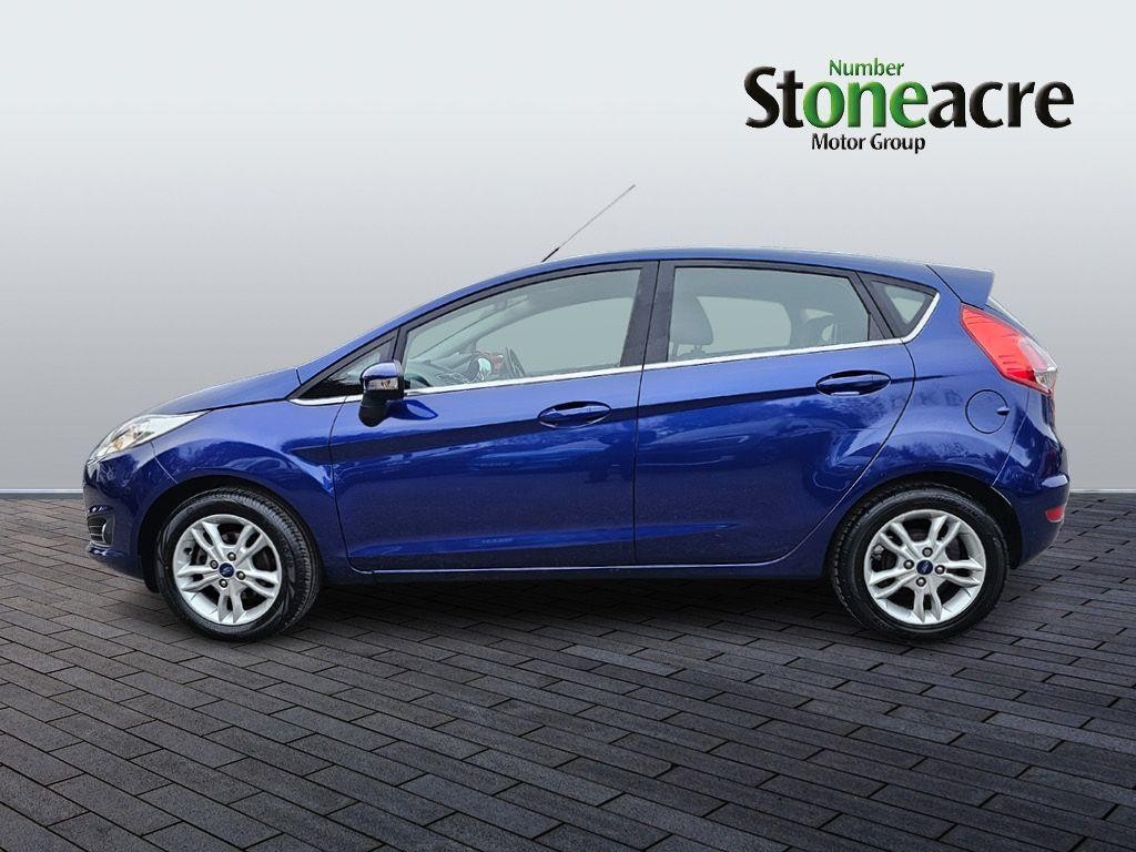 Ford Fiesta Image 6