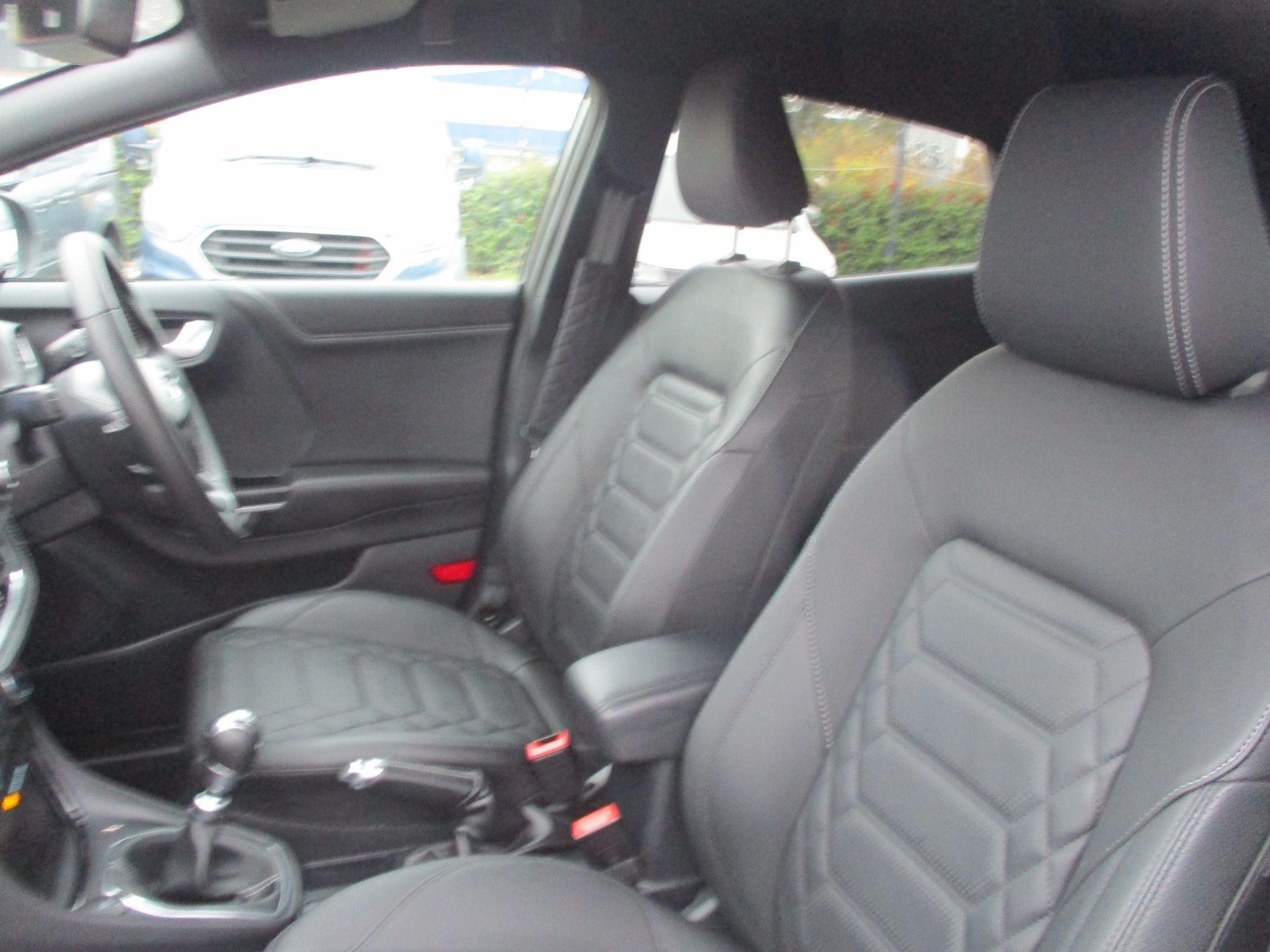 Ford Puma Image 21