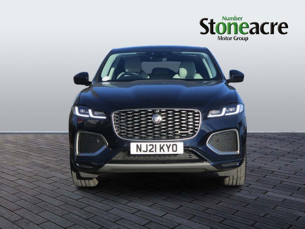 Jaguar F-Pace Image 8