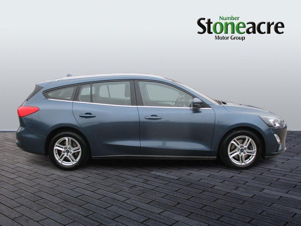 Ford Focus Image 2