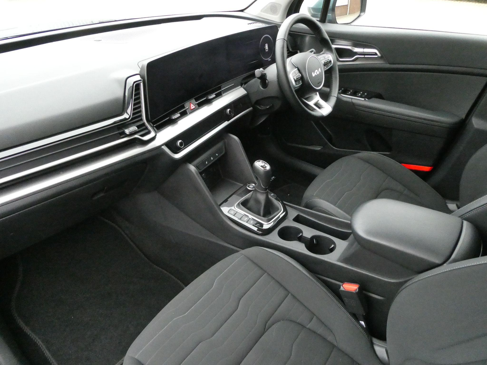 Kia Sportage Image 13