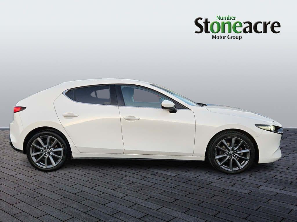 Mazda3 Image 2