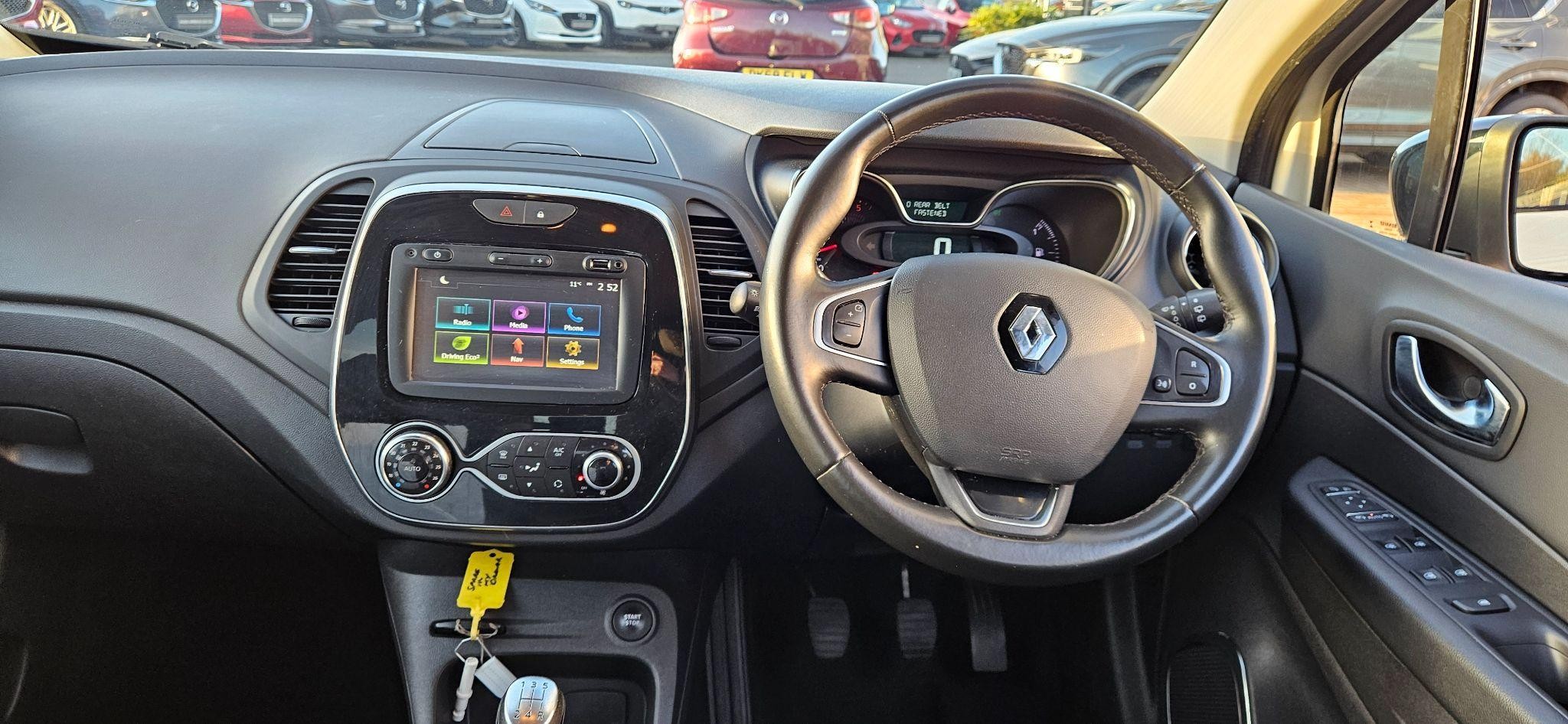 Renault Captur Image 12