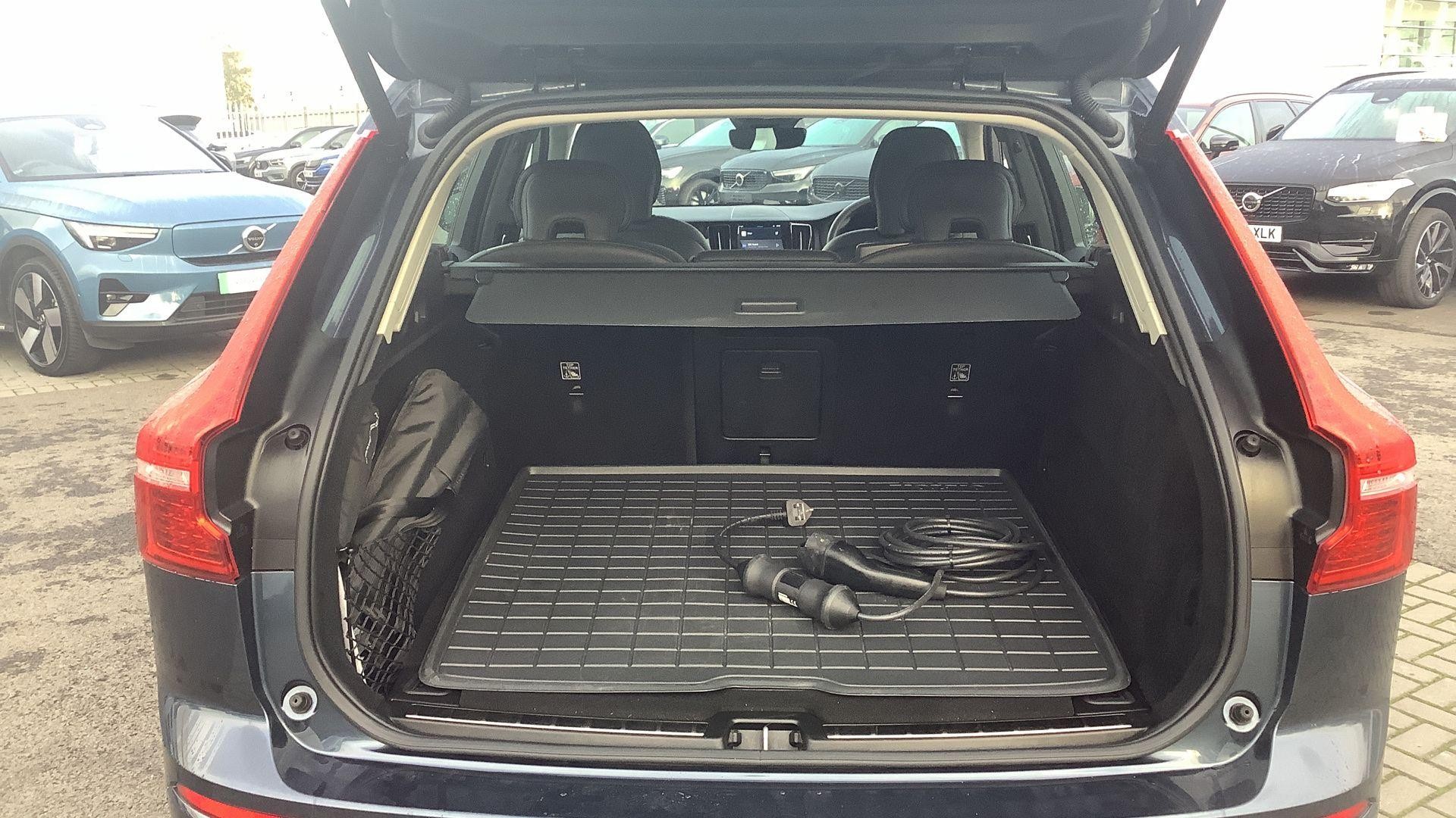 Volvo XC60 Image 28