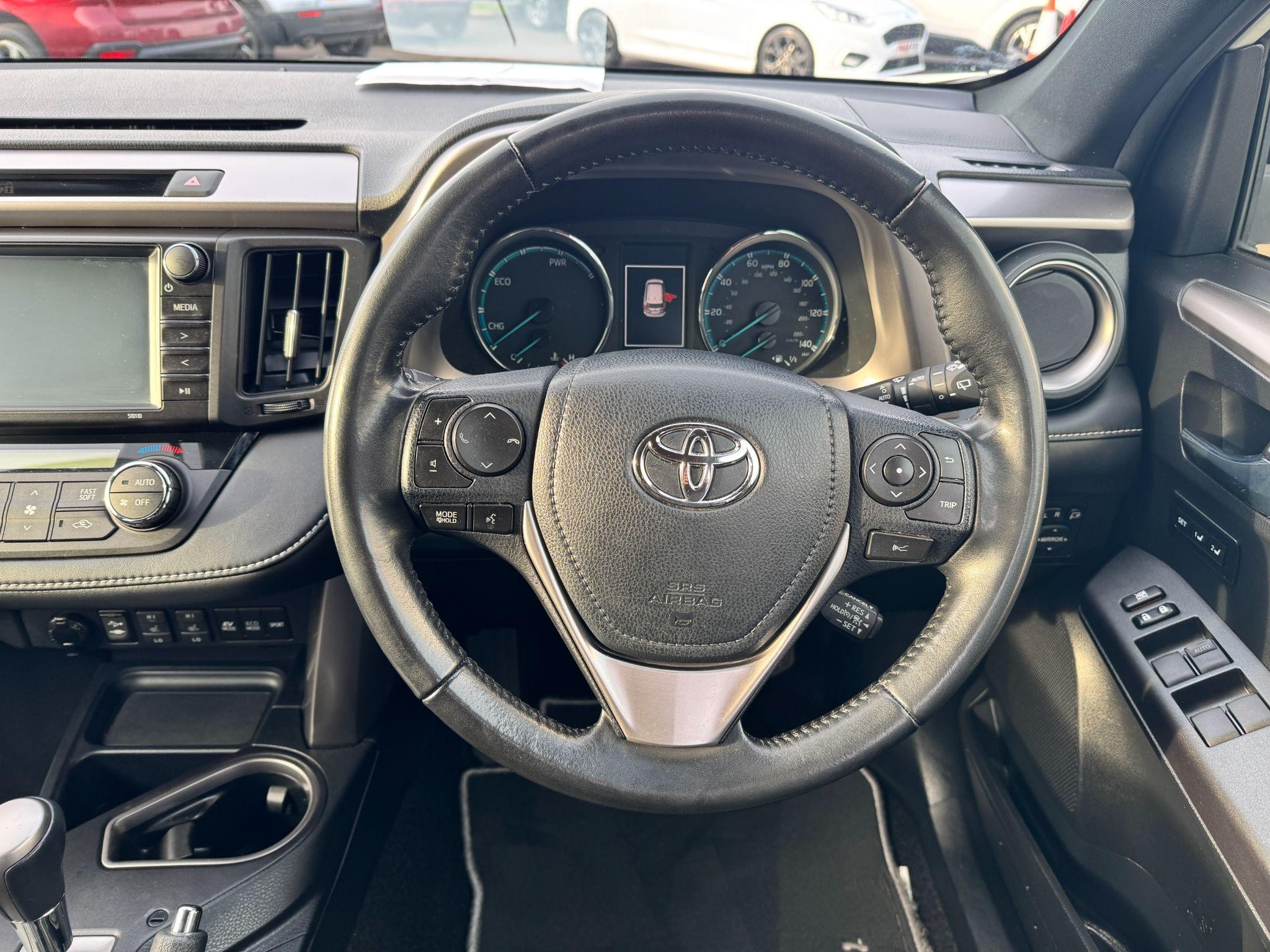 Toyota RAV4 Image 19