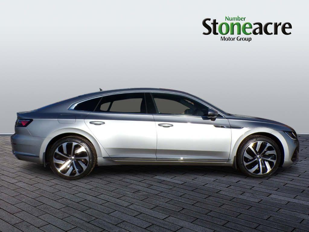 Volkswagen Arteon Image 2