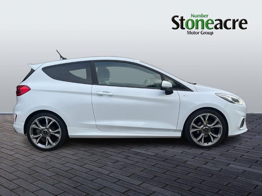 Ford Fiesta Image 2