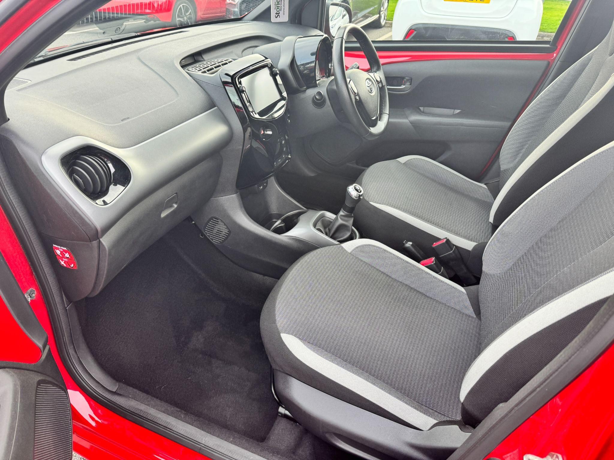 Toyota Aygo Image 16