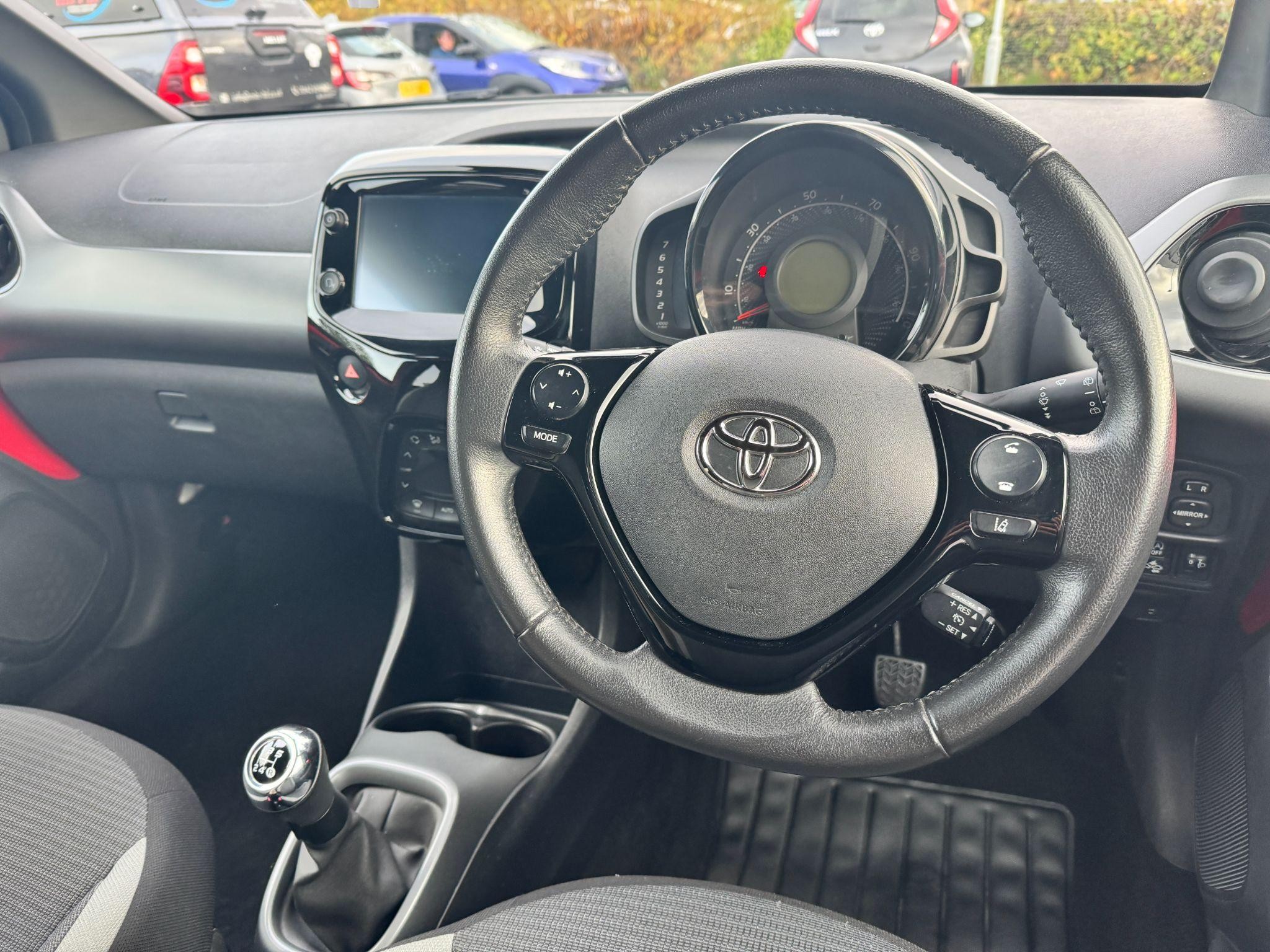 Toyota Aygo Image 18