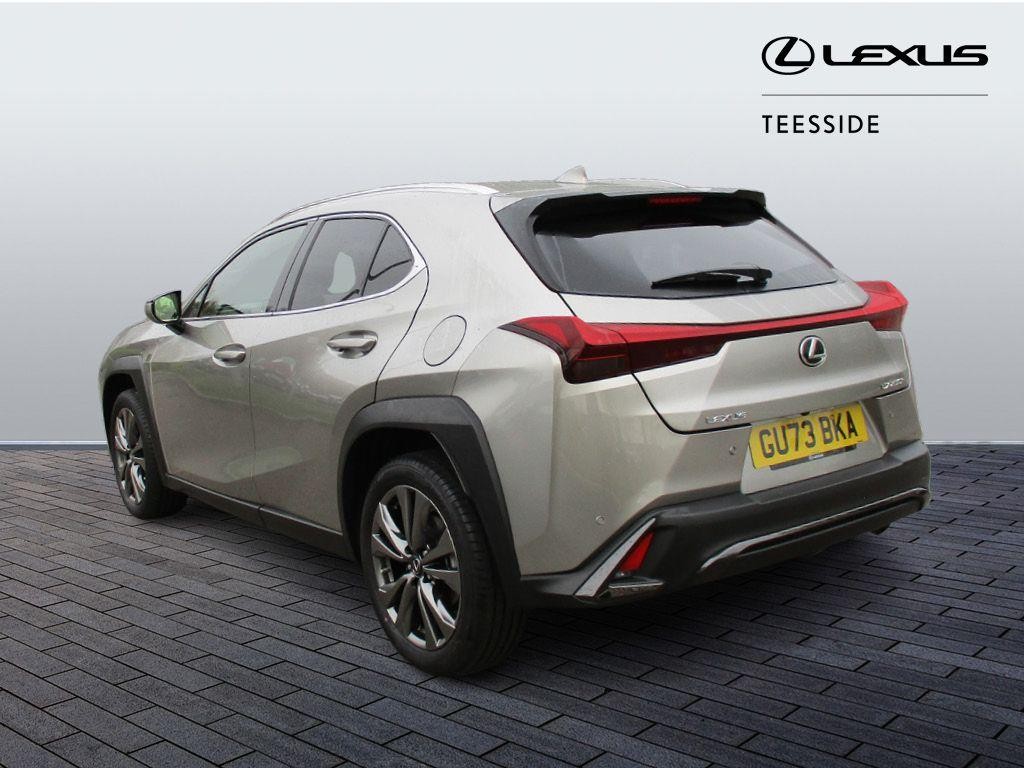 Lexus UX Image 7