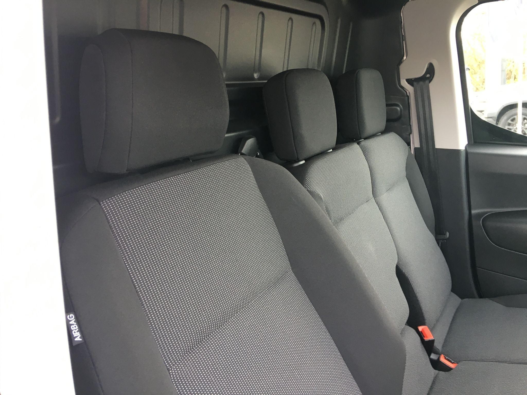 Toyota Proace City Image 30